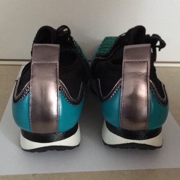 🆕 Turquoise & Black Sneakers w/ faux rhinestones - Picture 4 of 4
